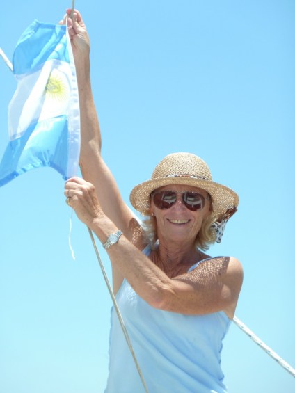 12.The DS raises her national flag